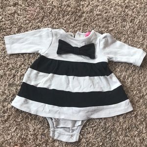 Black and gray color block dress for baby girl